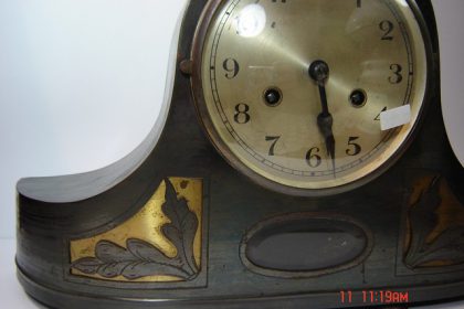 Ρολόι επιτραπέζιο εκκρεμές και δύο κλειδιά μεταλλικό Art nouveau