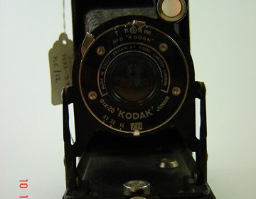 SIX-20 KODAK junior camera μοντέλο του 1934 ΤΙΜΗ: 50 ΕΥΡΩ